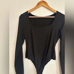 Chic Black Long Sleeve Bodysuit